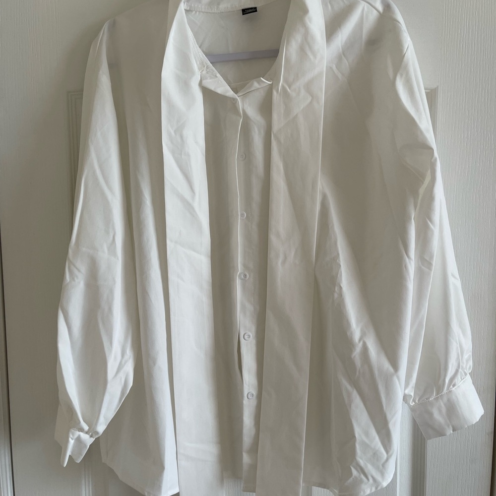 SHEIN Curve White Women's Button-Down Dress Shirt Never Worn (1XL) plus size